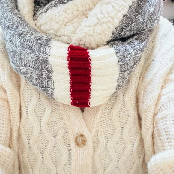 Pook Infinity Scarf - Picture 2 of 3